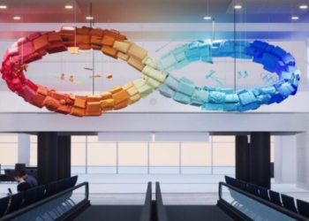 From Suitcases to Art: DIA’s Stunning New Sculpture Will Make You Stop and Stare